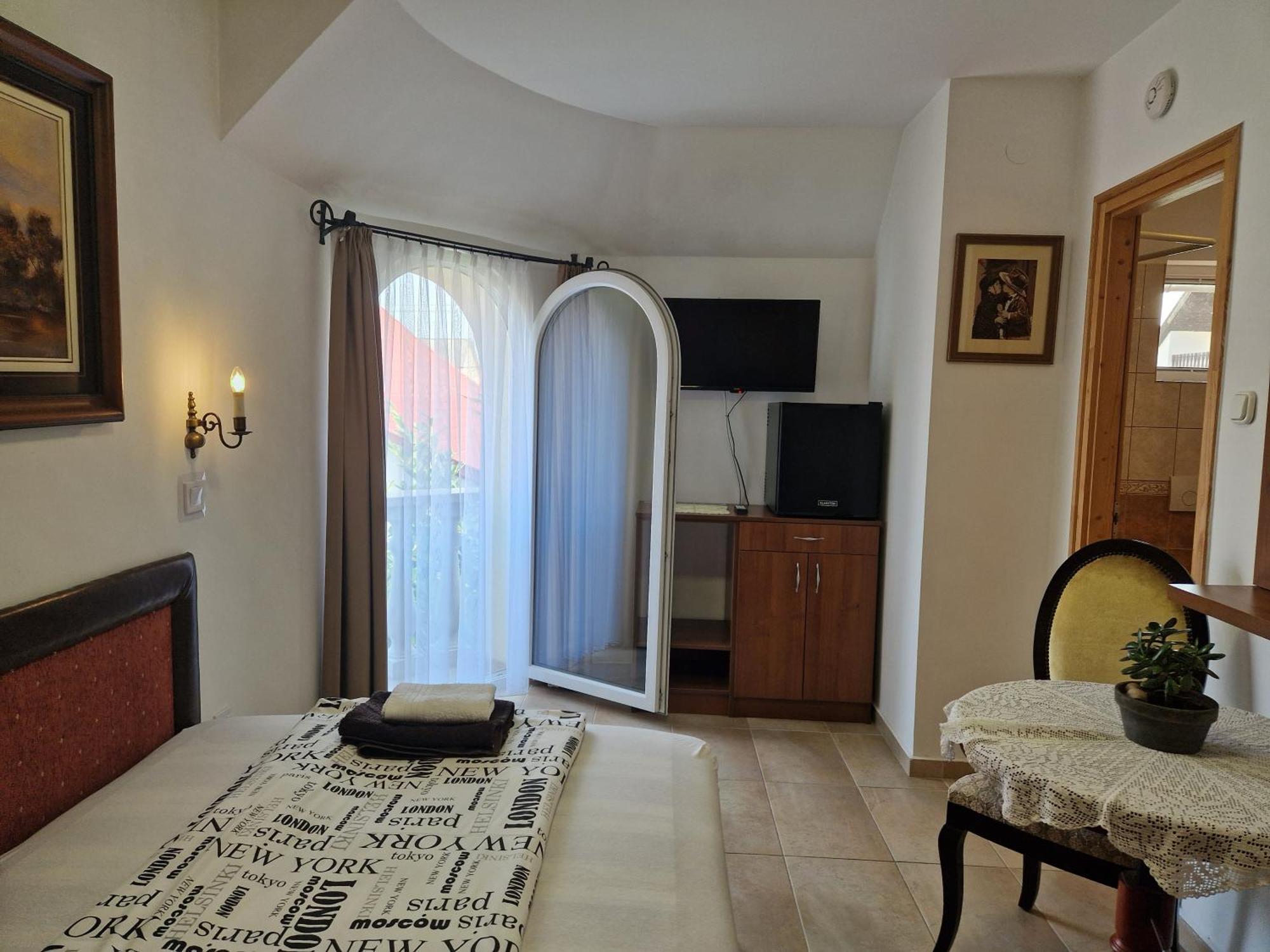 Andrea Villa Keszthely Zimmer foto
